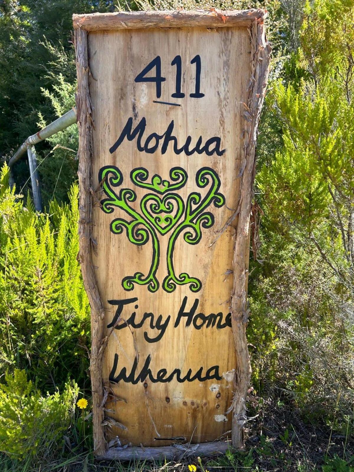 Ruru Tiny House By Tiny Away Villa Rangihaeata Dış mekan fotoğraf