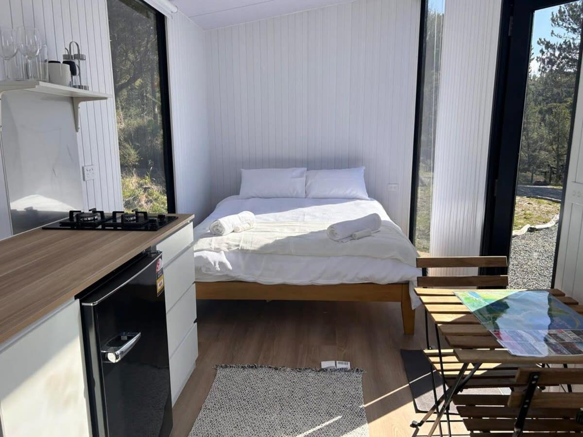 Ruru Tiny House By Tiny Away Villa Rangihaeata Dış mekan fotoğraf